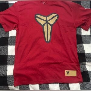 NEW Nike Men's Kobe Max90 Basketball Tee RED Sz SMALL